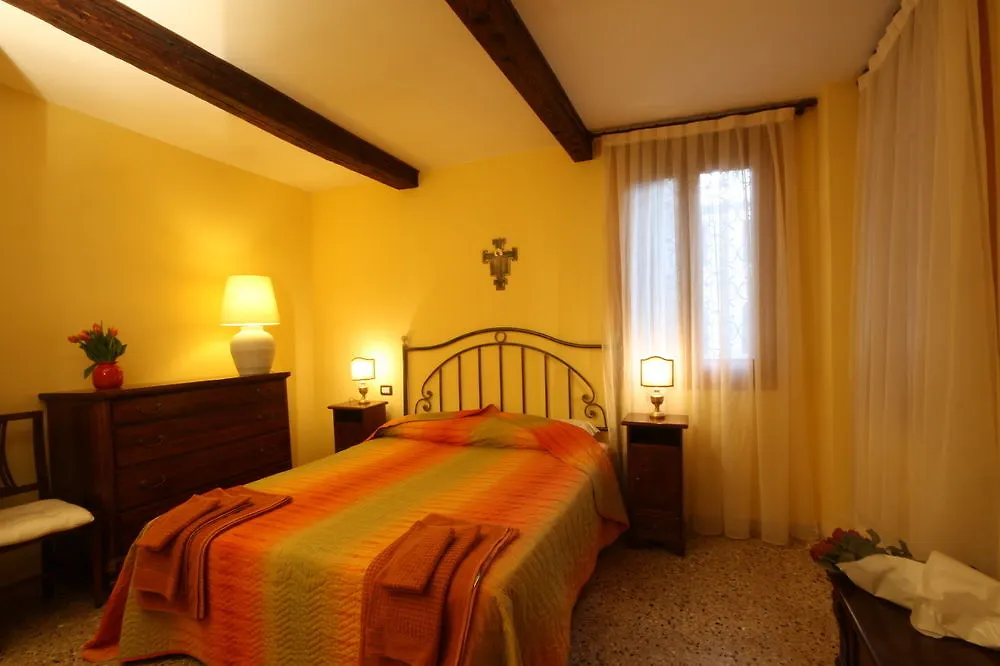 Casamisa Paste Apartment Venice Italy
